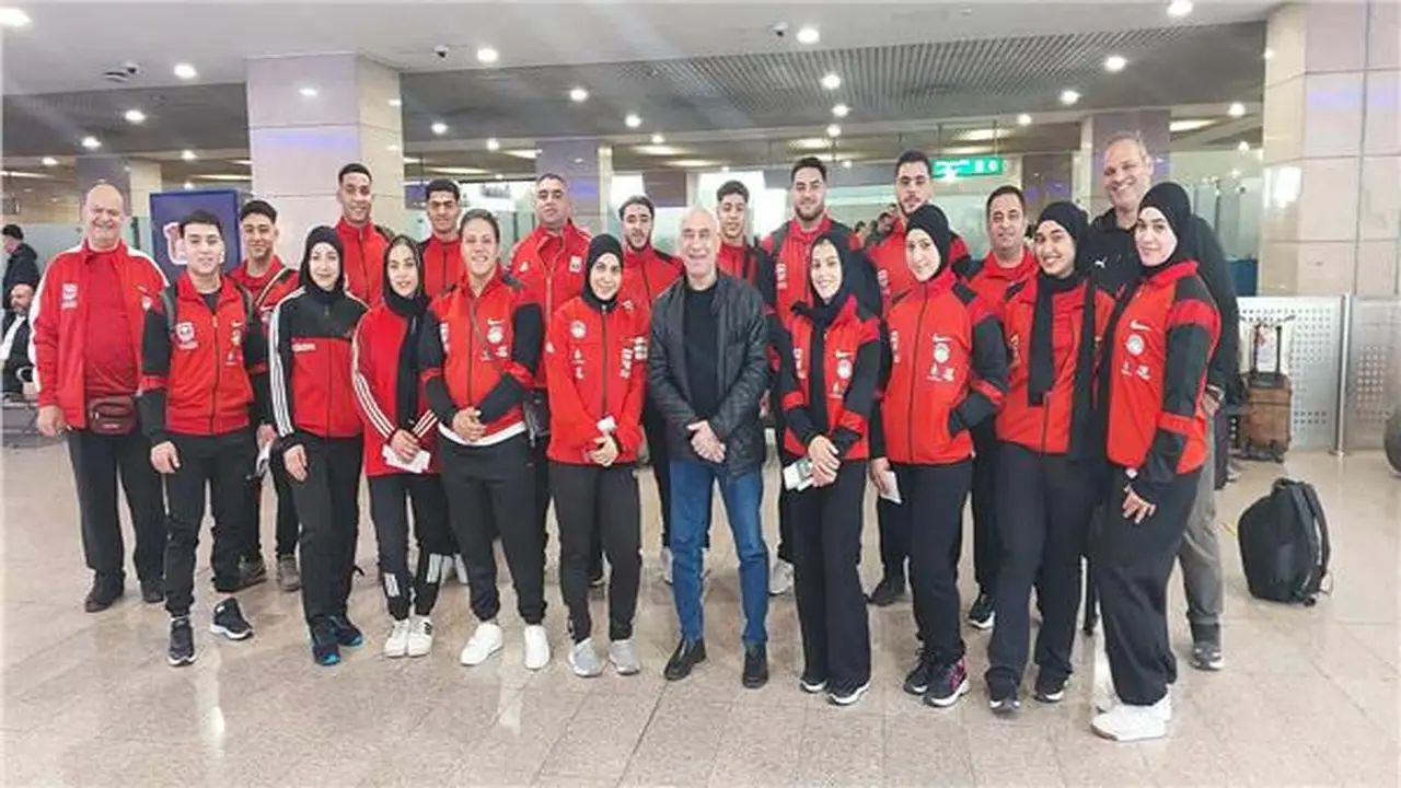 انطلاق بطولة العالم لرفع الأثقال للناشئين بالإسماعيلية